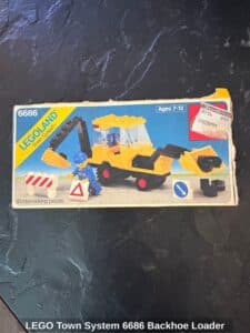 LEGO-Town-System-Backhoe-Loader-3
