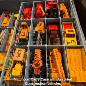 Matchbox-Carry-Case-with-Assorted-Construction-Vehicles-third-image-1