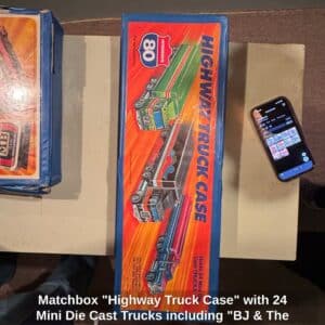 Matchbox-Highway-Truck-Case-with-Mini-Die-Cast-Trucks-including-BJ-The-Bear-Kenworth-K-1
