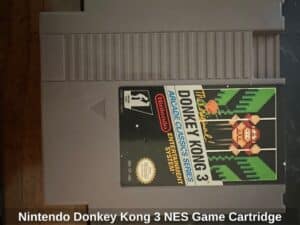 Nintendo-Donkey-Kong-NES-Game-Cartridge-1