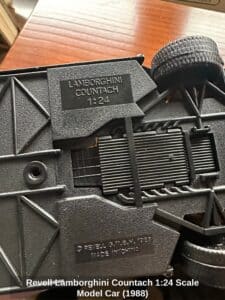 Revell-Lamborghini-Countach-Scale-Model-Car-second-image