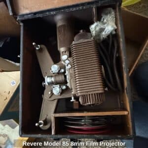 Revere-Model-mm-Film-Projector-1