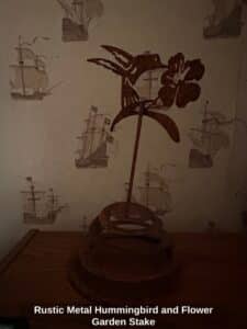 Rustic-Metal-Hummingbird-and-Flower-Garden-Stake