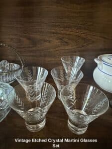 Vintage-Etched-Crystal-Martini-Glasses-Set-second-image-1