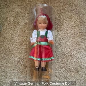 Vintage-German-Folk-Costume-Doll-1