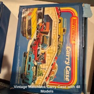 Vintage-Matchbox-Carry-Case-with-Models-1