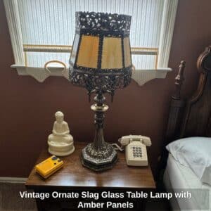 Vintage-Ornate-Slag-Glass-Table-Lamp-with-Amber-Panels-1