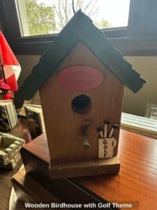 Wooden-Birdhouse-with-Golf-Theme