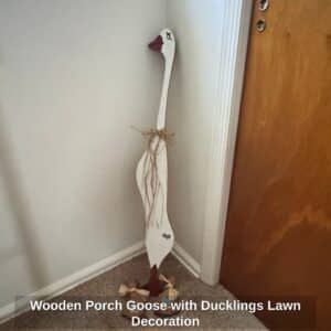 Wooden-Porch-Goose-with-Ducklings-Lawn-Decoration-1