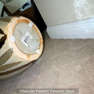 Chevron-Pattern-Ceramic-Vase-third-image