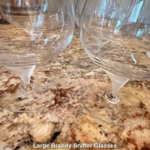 Large-Brandy-Snifter-Glasses-second-image