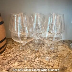 Set-of-Clear-Glass-Wine-Glasses