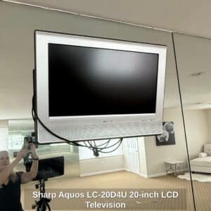 Sharp-Aquos-LC-DU-inch-LCD-Television-second-image