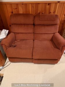 La-Z-Boy-Reclining-Loveseat