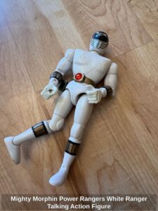 Mighty-Morphin-Power-Rangers-White-Ranger-Talking-Action-Figure-1