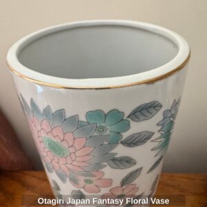 Otagiri-Japan-Fantasy-Floral-Vase-second-image