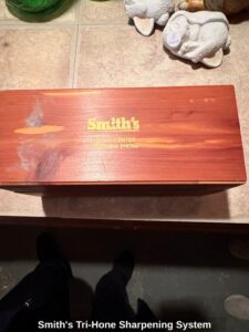 Smiths-Tri-Hone-Sharpening-System-second-image-1