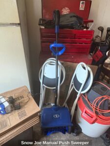 Snow-Joe-Manual-Push-Sweeper-second-image-1