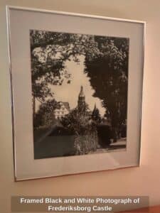 Framed-Black-and-White-Photograph-of-Frederiksborg-Castle