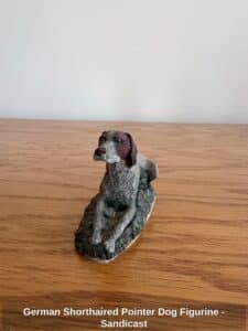 German-Shorthaired-Pointer-Dog-Figurine-Sandicast-second-image