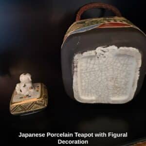 Japanese-Porcelain-Teapot-with-Figural-Decoration-third-image
