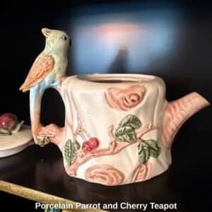 Porcelain-Parrot-and-Cherry-Teapot-second-image