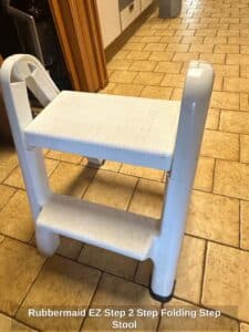 Rubbermaid-EZ-Step-Step-Folding-Step-Stool