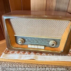 Vintage-EMUD-Rekord-Senior-Tube-Radio