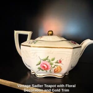 Vintage-Sadler-Teapot-with-Floral-Decoration-and-Gold-Trim-second-image