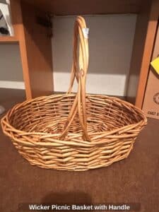 Wicker-Picnic-Basket-with-Handle