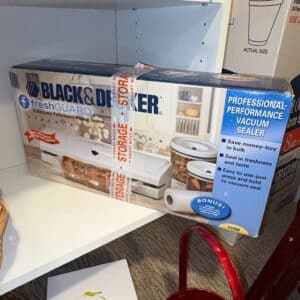 Black-Decker-FreshGuard-Professional-Performance-Vacuum-Sealer-VS