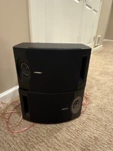 Bose-V-Stereo-Speakers-Pair