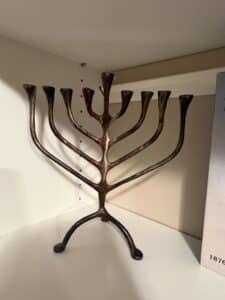 Brutalist-Bronze-Menorah-Candlestick-Holder