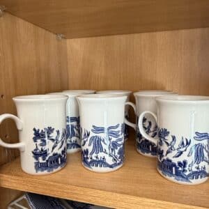 Churchill-Blue-Willow-Pattern-Mugs