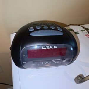 Craig-CRB-AM-or-FM-Clock-Radio