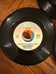 Dionne-Warwick-Ill-Never-Love-This-Way-Again-inch-Vinyl-Record