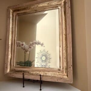 Distressed-Wood-Frame-Mirror
