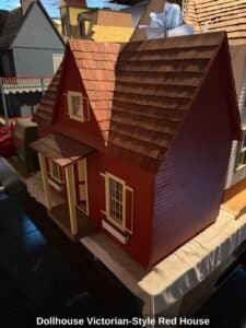 Dollhouse-Victorian-Style-Red-House