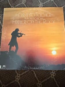 Ferrante-Teicher-Play-Music-from-Fiddler-on-the-Roof-LP