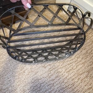 Handcrafted-Wrought-Iron-Oval-Basket-second-image