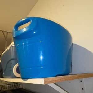 Igloo-Coolers-Blue-Beverage-Cooler-with-Spigot-second-image
