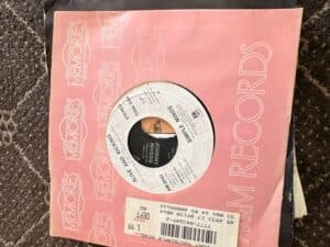 Johnny-Rivers-Alive-and-Kicking-or-Simple-Minds-Vinyl-Single