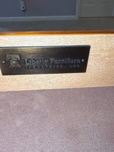Liberty-Furniture-Industries-Dresser-second-image