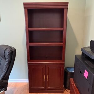 Mahogany-Finish-Bookcase-with-Cabinet-Doors