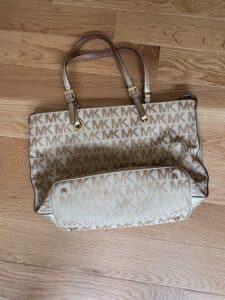 Michael-Kors-Jet-Set-Signature-Tote-Bag