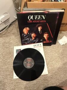 Queen-Greatest-Hits-Elektra-Vinyl-LP-Record