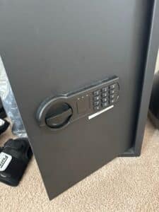 AmazonBasics-Home-Safe-second-image