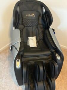 Relaxe-Zero-Gravity-Shiatsu-Massage-Chair-with-Heating-SL-Track-third-image