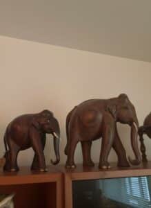 Carved-Wooden-Elephants-second-image