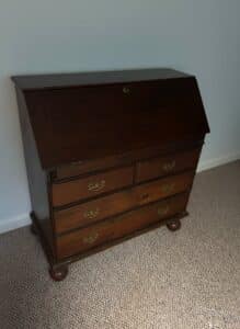 Chippendale-Style-Mahogany-Secretary-Desk-fourth-image
